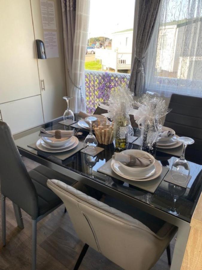 Beautiful Spacious Holiday Home - Romney Sands New Romney Ngoại thất bức ảnh