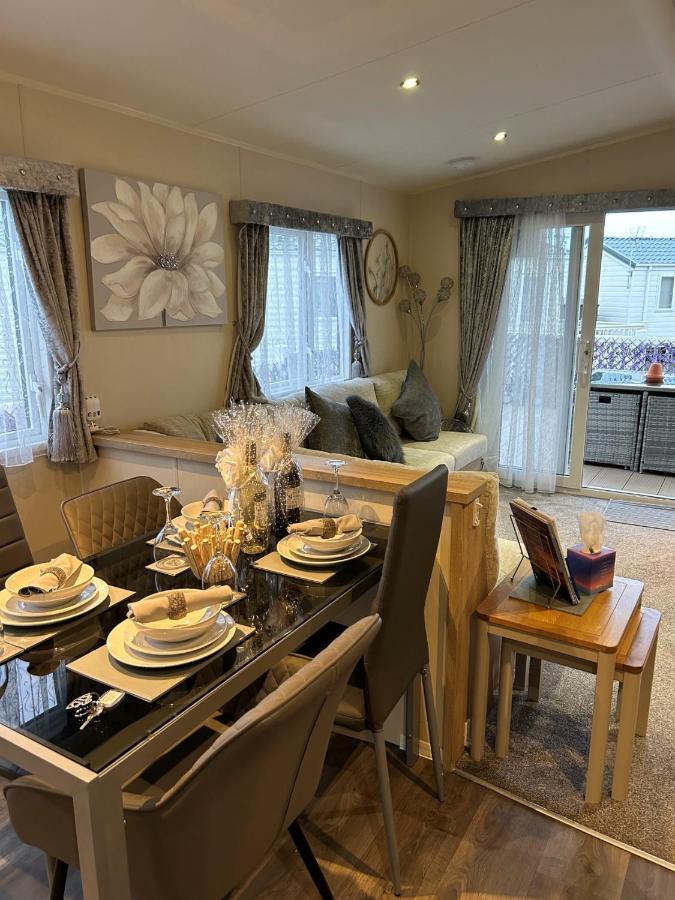 Beautiful Spacious Holiday Home - Romney Sands New Romney Ngoại thất bức ảnh