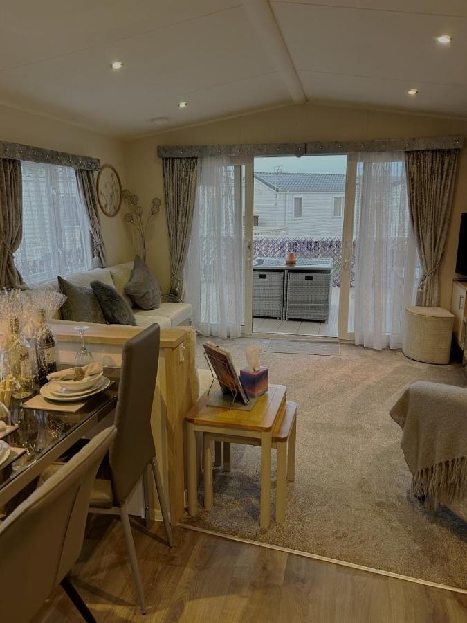 Beautiful Spacious Holiday Home - Romney Sands New Romney Ngoại thất bức ảnh